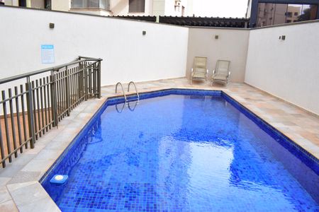 Apartamento para alugar com 77m², 2 quartos e 2 vagasPiscina