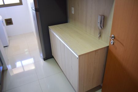 Apartamento para alugar com 77m², 2 quartos e 2 vagasCozinha - Armários