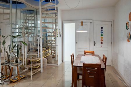 Sala  de apartamento para alugar com 3 quartos, 245m² em Ingá, Niterói