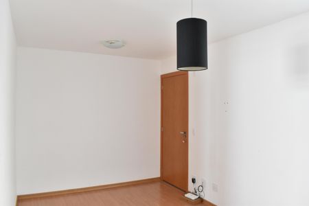 Sala de apartamento para alugar com 2 quartos, 34m² em Santa Cândida, Curitiba