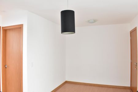 Sala de apartamento para alugar com 2 quartos, 34m² em Santa Cândida, Curitiba