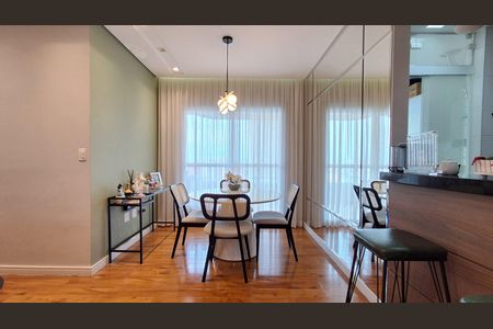 Apartamento à venda com 77m², 2 quartos e 2 vagasSala