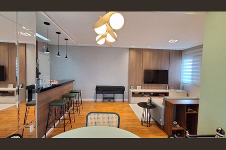 Apartamento à venda com 77m², 2 quartos e 2 vagasSala