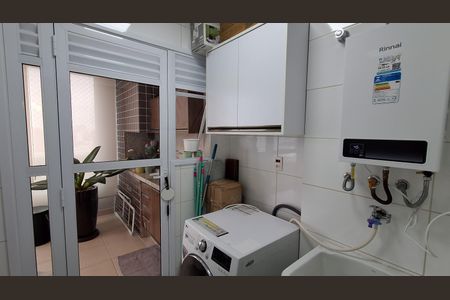 Apartamento à venda com 77m², 2 quartos e 2 vagasÁrea de Serviço