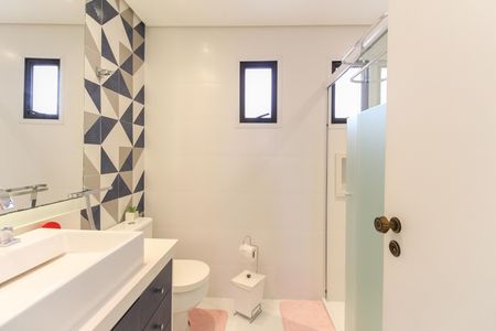 Apartamento à venda com 139m², 3 quartos e 3 vagas Apartamento à venda com 139m², 3 quartos e 3 vagasBanheiro Social