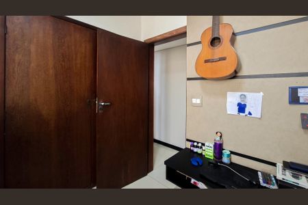 Apartamento à venda com 80m², 3 quartos e 1 vaga Apartamento à venda com 80m², 3 quartos e 1 vagaEscritório