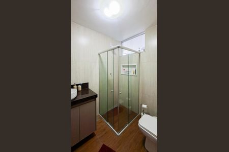 Apartamento à venda com 80m², 3 quartos e 1 vaga Apartamento à venda com 80m², 3 quartos e 1 vagaBanheiro 3