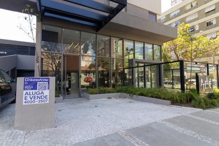 Apartamento à venda com 43m², 1 quarto e 1 vaga Apartamento à venda com 43m², 1 quarto e 1 vagaFachada