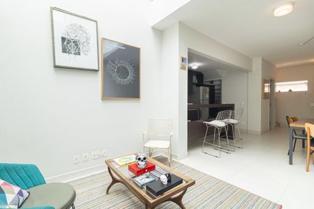 Casa à venda com 110m², 2 quartos e 1 vagaSala