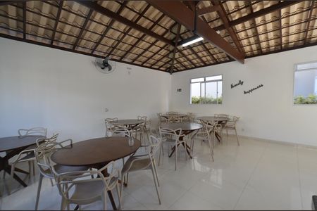 Apartamento à venda com 60m², 2 quartos e 1 vaga Apartamento à venda com 60m², 2 quartos e 1 vagaÁrea comum - Salão de festas