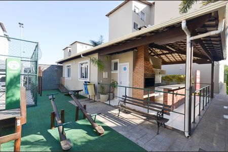 Apartamento à venda com 60m², 2 quartos e 1 vaga Apartamento à venda com 60m², 2 quartos e 1 vagaÁrea comum - Playground