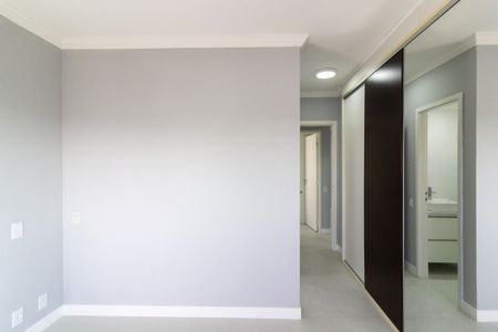 Apartamento à venda com 92m², 3 quartos e 2 vagas Apartamento à venda com 92m², 3 quartos e 2 vagasSuíte