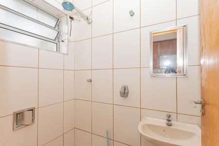 Casa à venda com 174m², 3 quartos e 2 vagasBanheiro de serviço