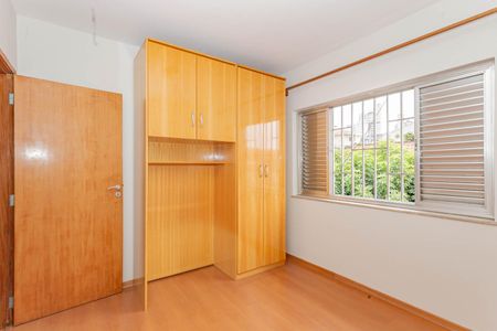 Casa à venda com 174m², 3 quartos e 2 vagasQuarto 1