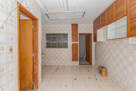 Casa à venda com 174m², 3 quartos e 2 vagasÁrea de Serviço 2