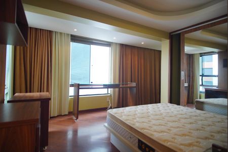 Apartamento para alugar com 72m², 2 quartos e 2 vagasSuíte