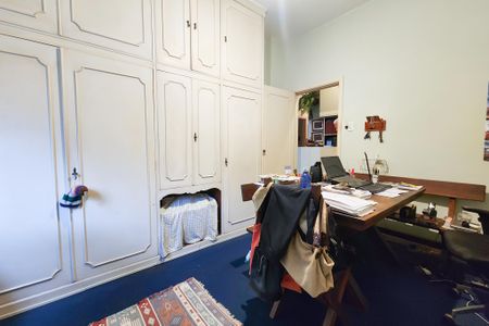 Apartamento à venda com 175m², 3 quartos e sem vaga Apartamento à venda com 175m², 3 quartos e sem vagaQuarto 1