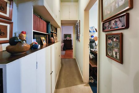 Apartamento à venda com 175m², 3 quartos e sem vaga Apartamento à venda com 175m², 3 quartos e sem vagaCorredor