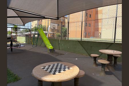 Apartamento para alugar com 54m², 2 quartos e 1 vaga Apartamento para alugar com 54m², 2 quartos e 1 vagaÁrea comum - Playground
