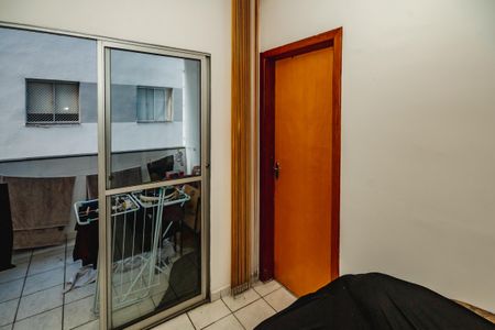 Apartamento à venda com 90m², 3 quartos e 1 vagaSala