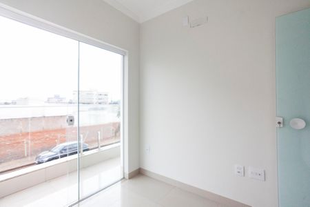 Casa para alugar com 112m², 3 quartos e 2 vagas Casa para alugar com 112m², 3 quartos e 2 vagasQuarto 2
