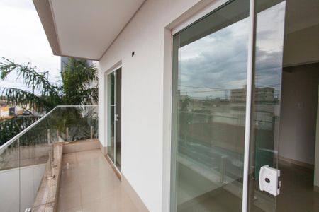 Casa para alugar com 112m², 3 quartos e 2 vagas Casa para alugar com 112m², 3 quartos e 2 vagasVaranda dos Quartos