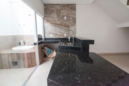 Casa para alugar com 112m², 3 quartos e 2 vagas Casa para alugar com 112m², 3 quartos e 2 vagasCozinha