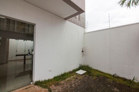 Casa para alugar com 112m², 3 quartos e 2 vagas Casa para alugar com 112m², 3 quartos e 2 vagasQuintal