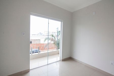 Casa para alugar com 112m², 3 quartos e 2 vagas Casa para alugar com 112m², 3 quartos e 2 vagasQuarto