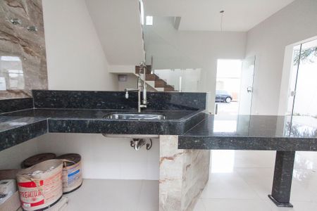 Casa para alugar com 112m², 3 quartos e 2 vagas Casa para alugar com 112m², 3 quartos e 2 vagasCozinha