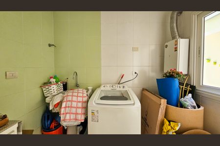 Casa à venda com 297m², 4 quartos e 2 vagasÁrea de Serviço