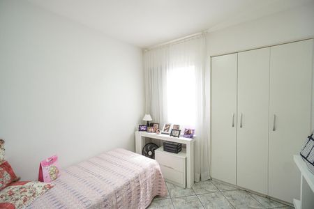 Apartamento à venda com 53m², 2 quartos e 1 vaga Apartamento à venda com 53m², 2 quartos e 1 vagaQuarto 01