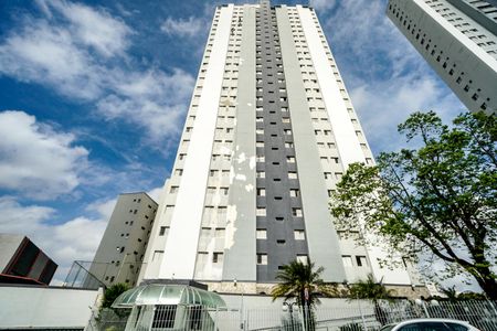 Apartamento à venda com 53m², 2 quartos e 1 vaga Apartamento à venda com 53m², 2 quartos e 1 vagaFachada