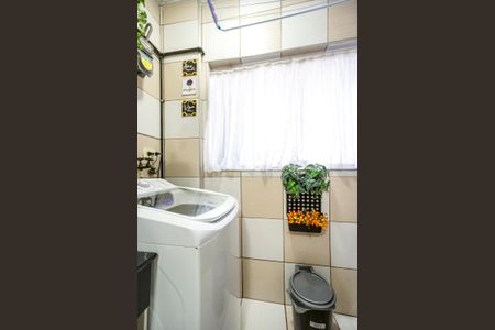 Apartamento à venda com 53m², 2 quartos e 1 vaga Apartamento à venda com 53m², 2 quartos e 1 vagaÁrea de serviço