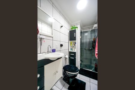 Apartamento à venda com 53m², 2 quartos e 1 vaga Apartamento à venda com 53m², 2 quartos e 1 vagaBanheiro