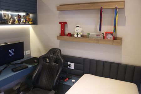 Apartamento à venda com 113m², 3 quartos e 3 vagasQuarto 2