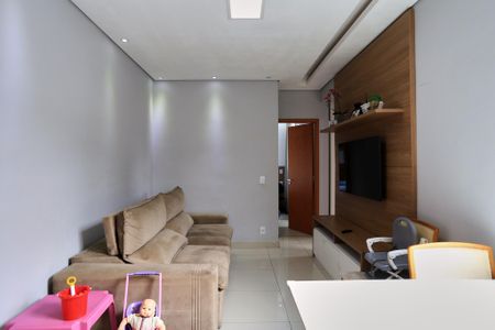 Sala de apartamento à venda com 2 quartos, 56m² em Fernão Dias, Belo Horizonte