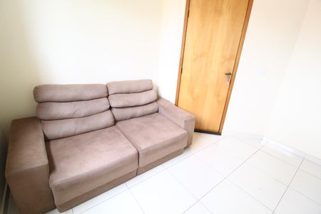Sala de apartamento para alugar com 2 quartos, 48m² em Tubalina, Uberlândia
