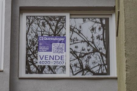 Apartamento à venda com 86m², 2 quartos e sem vaga Apartamento à venda com 86m², 2 quartos e sem vagaPlaca