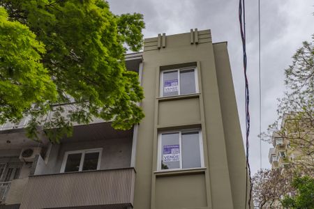 Apartamento à venda com 91m², 2 quartos e sem vaga Apartamento à venda com 91m², 2 quartos e sem vagaPlaca