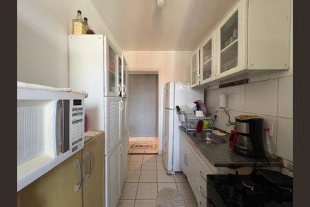 Apartamento à venda com 54m², 2 quartos e 1 vagaCozinha