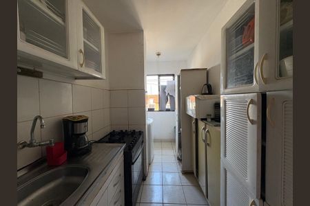 Apartamento à venda com 54m², 2 quartos e 1 vagaCozinha