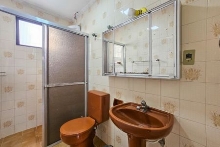 Apartamento para alugar com 107m², 3 quartos e 1 vaga Apartamento para alugar com 107m², 3 quartos e 1 vagaBanheiro da Suíte