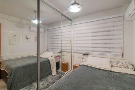 Quarto de apartamento à venda com 1 quarto, 40m² em Santana, Porto Alegre