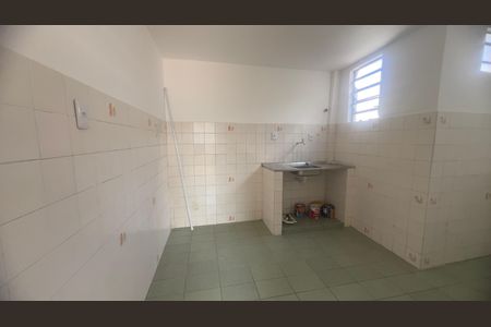 Cozinha de apartamento para alugar com 2 quartos, 55m² em Fazenda Grande do Retiro, Salvador