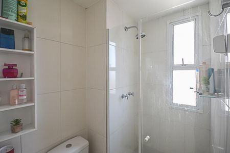 Apartamento à venda com 71m², 3 quartos e 2 vagasBanheiro da Suíte