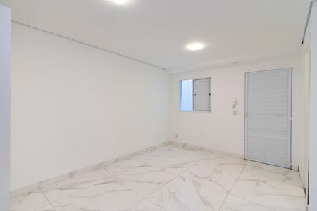 Apartamento para alugar com 26m², 1 quarto e sem vagaSala/Quarto