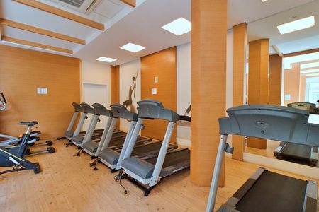 Apartamento à venda com 72m², 2 quartos e 2 vagasAcademia