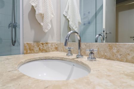 Apartamento à venda com 72m², 2 quartos e 2 vagasBanheiro