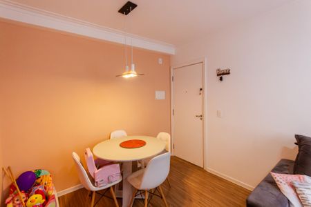 Sala de apartamento à venda com 2 quartos, 46m² em Jardim Utinga, Santo André
